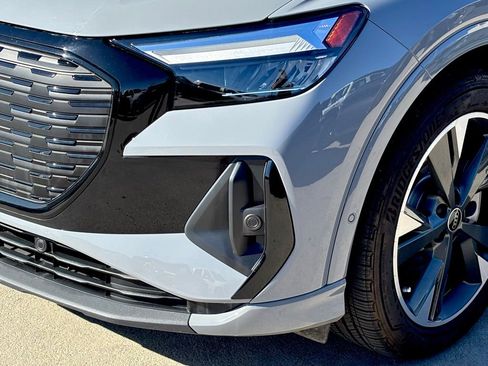 Used 2024 Audi Q4 e-tron Premium Plus w/ Premium Plus image 8