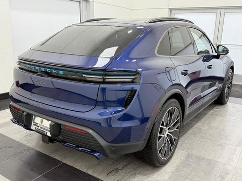 New 2025 Porsche Macan Turbo Electric image 7