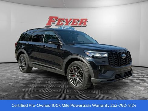 Certified 2025 Ford Explorer ST-Line w/ ST-Line Street Pack AWD/4WD image 7