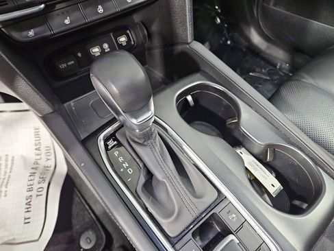 Used 2020 Hyundai Santa Fe Limited image 25