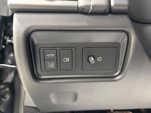 New 2024 Jaguar F-TYPE Coupe AWD image 23