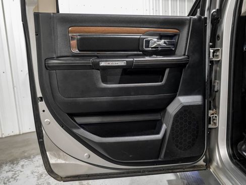 Used 2013 RAM 2500 Laramie w/ Convenience Group image 44