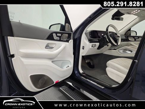 Used 2024 Mercedes-Benz Maybach GLS 600 4MATIC image 30