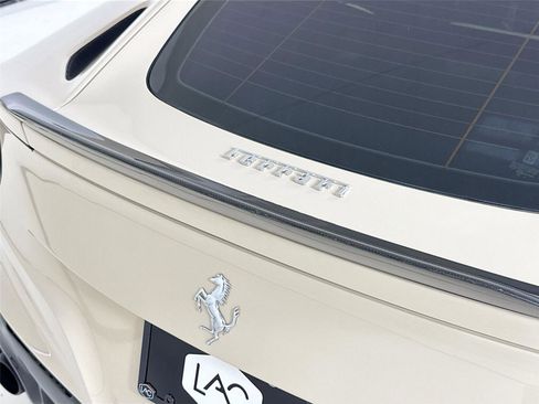 Used 2014 Ferrari F12 Berlinetta image 38