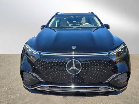 New 2026 Mercedes-Benz EQS 550 4MATIC SUV image 8