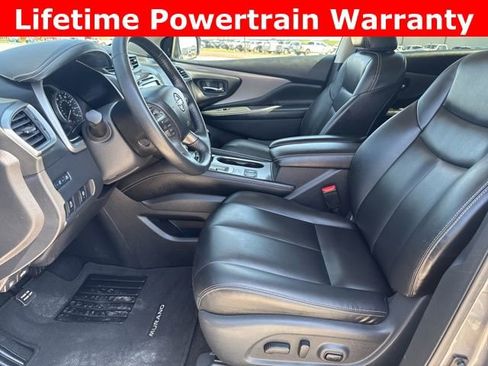 Used 2024 Nissan Murano SV image 2