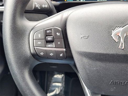 Used 2025 Ford Bronco Sport Big Bend image 18