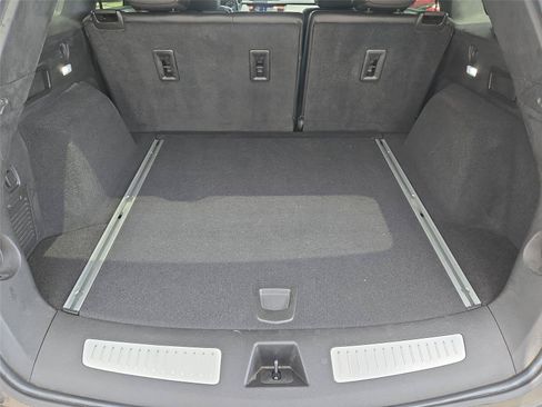 Used 2023 Cadillac XT5 Premium Luxury FWD image 29