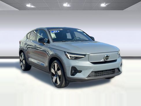 Certified 2023 Volvo C40 P8 Recharge Ultimate w/ Protection Package Premier image 7