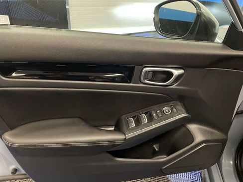 Certified 2022 Honda Civic Sport Touring image 13