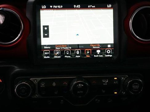 Used 2020 Jeep Wrangler Unlimited Rubicon AWD/4WD image 17
