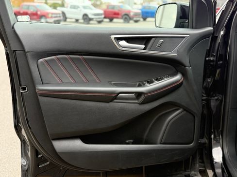 Used 2024 Ford Edge ST-Line image 10