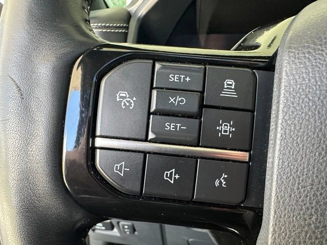 Used 2023 Ford F150 Lightning Platinum AWD/4WD image 26