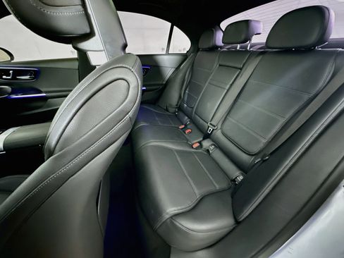 Used 2022 Mercedes-Benz C 300 Sedan w/ Exclusive Trim Package image 28