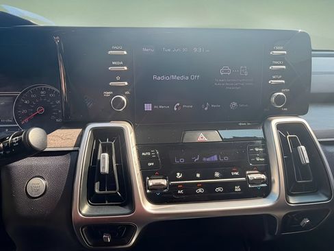 Used 2022 Kia Sorento X-Line EX AWD/4WD image 18