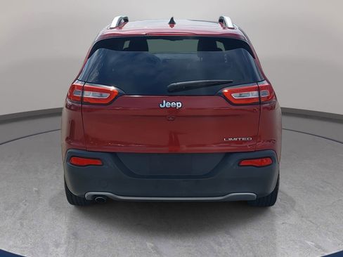 Used 2016 Jeep Cherokee Limited FWD image 6