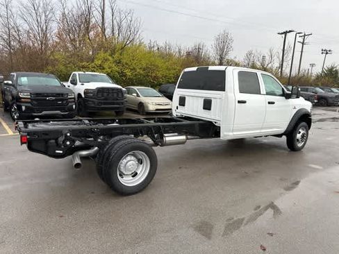 New 2026 RAM 5500 Tradesman image 19