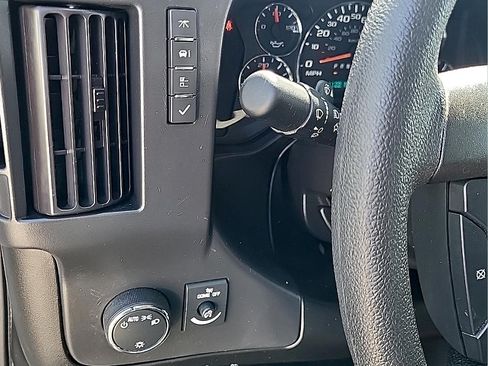 Used 2024 Chevrolet Express 2500 w/ Driver Convenience Package RWD image 19