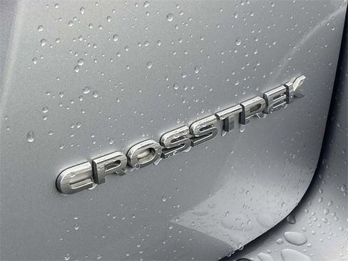 Used 2022 Subaru Crosstrek 2.5i Limited w/ Moonroof Package 2 image 11