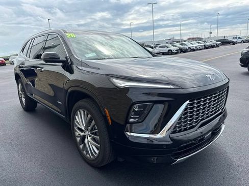 Used 2026 Buick Enclave Avenir AWD/4WD image 4