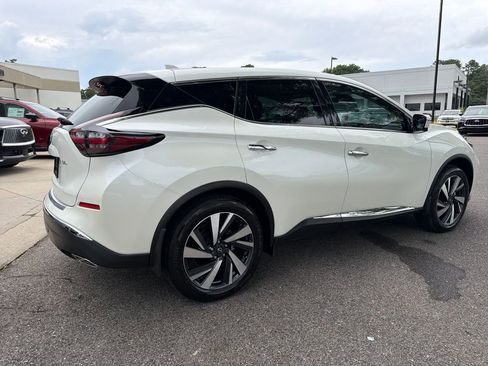 Used 2024 Nissan Murano SL FWD image 13