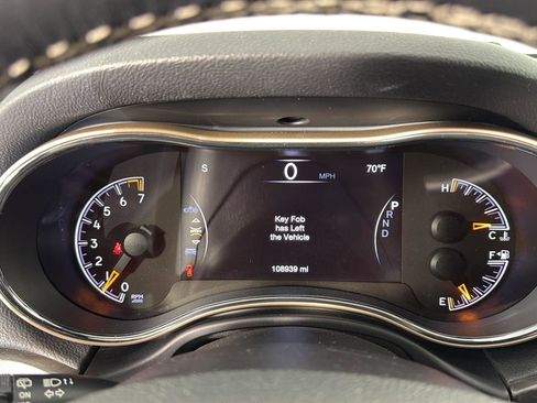 Used 2017 Jeep Grand Cherokee Limited AWD/4WD image 39