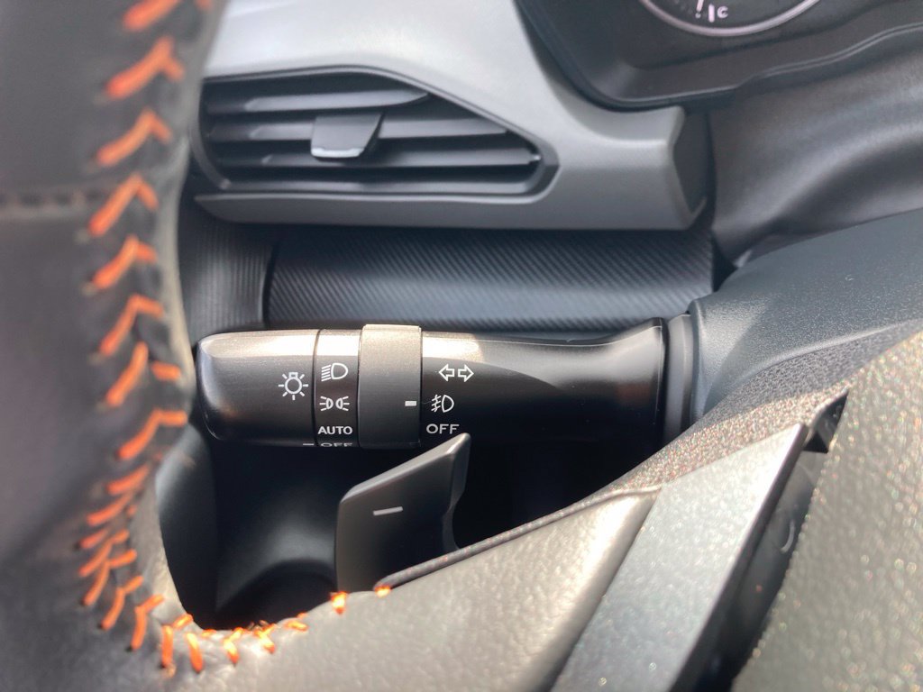 Used 2024 Subaru Crosstrek 2.5i Limited AWD/4WD image 11