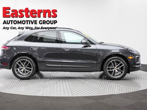 Used 2023 Porsche Macan T image 4