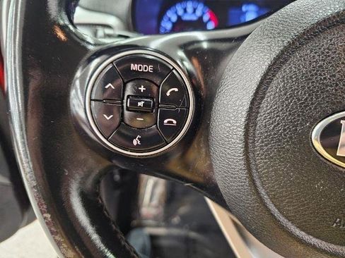 Used 2020 Kia Soul X-Line image 11