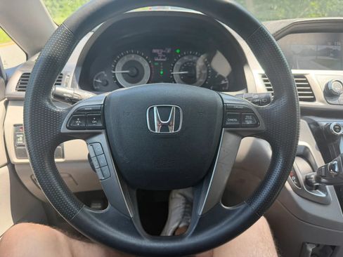 Used 2016 Honda Odyssey EX image 18