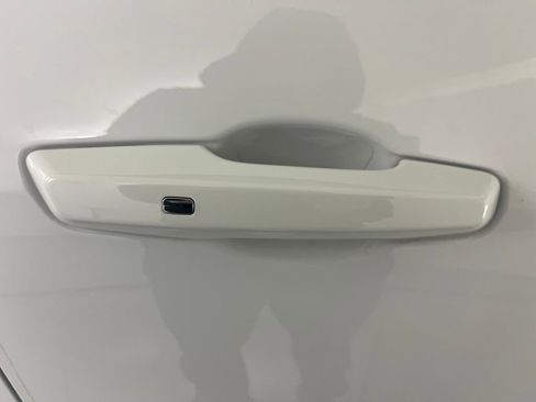 Used 2025 Chevrolet Equinox LT w/ Convenience Package II image 50