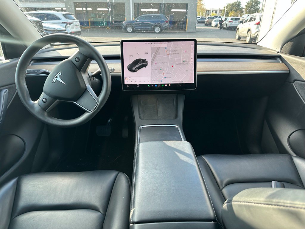 Used 2021 Tesla Model Y Long Range AWD/4WD image 9