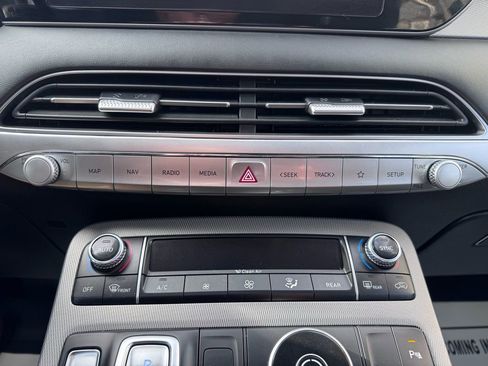 Used 2022 Hyundai Palisade SEL w/ Premium Package image 24