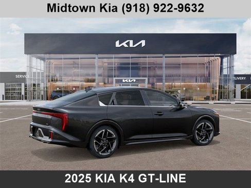 New 2025 Kia K4 GT-Line image 6