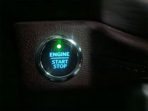 Certified 2024 Ford Expedition Limited image 15