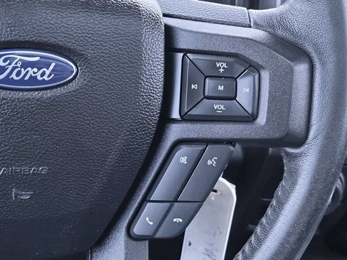 Used 2018 Ford F150 XLT w/ Equipment Group 302A Luxury AWD/4WD image 26