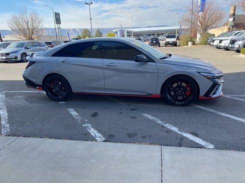 Used 2025 Hyundai Elantra N image 5