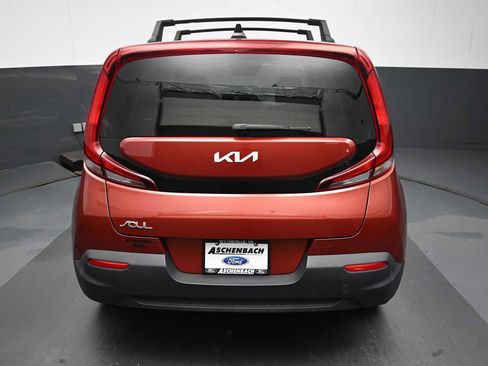 Used 2022 Kia Soul LX w/ Technology Package FWD image 14