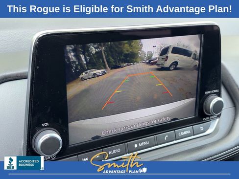 Used 2024 Nissan Rogue S image 17