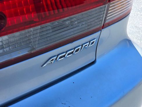 Used 2002 Honda Accord VP image 17