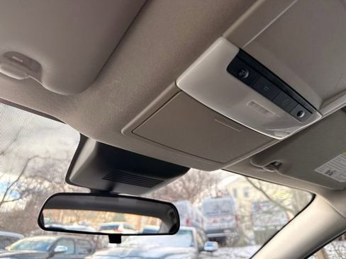 Used 2024 Nissan Sentra SV image 35