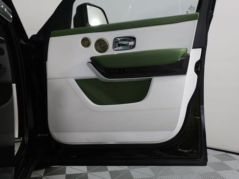 Certified 2023 Rolls-Royce Cullinan Black Badge w/ Driver's Package image 23