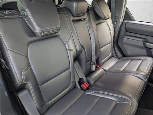 Certified 2025 Ford Bronco Badlands image 20