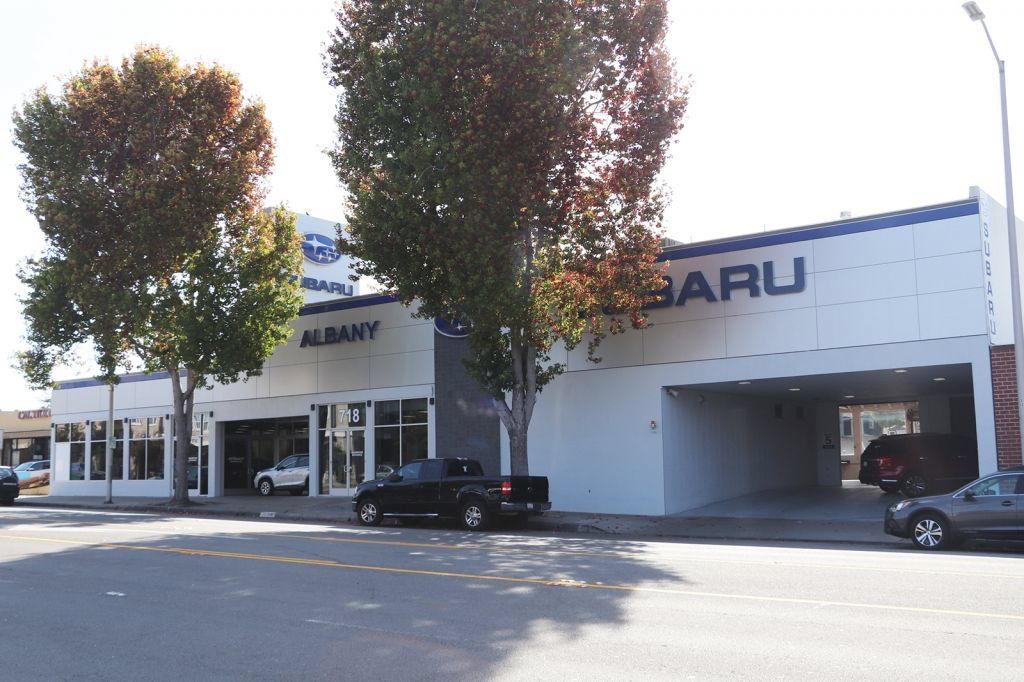 Used 2025 Subaru Outback AWD/4WD image 36