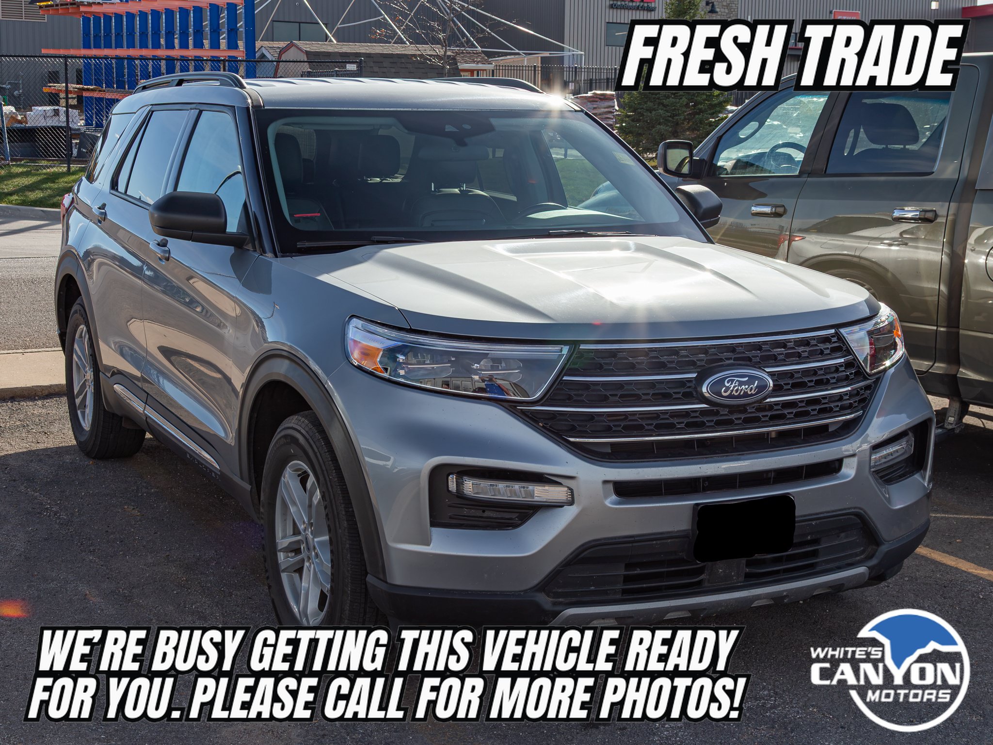 Used 2024 Ford Explorer XLT w/ Equipment Group 202A AWD/4WD image 5