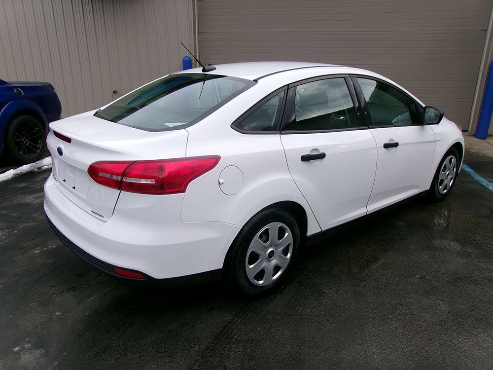 Used 2016 Ford Focus S FWD image 5