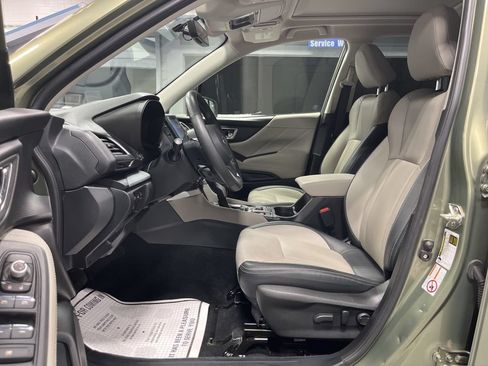 Used 2020 Subaru Forester Limited AWD/4WD image 12