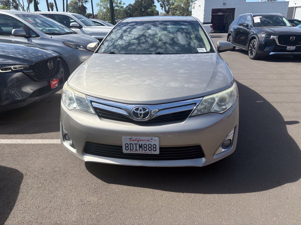 Used 2013 Toyota Camry XLE FWD image 4