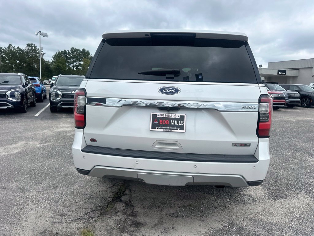 Used 2019 Ford Expedition Max Limited w/ Equipment Group 302A RWD image 4