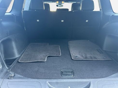 Certified 2022 Jeep Grand Cherokee Laredo X AWD/4WD image 27